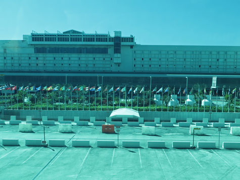 Miami International Airport (MIA)